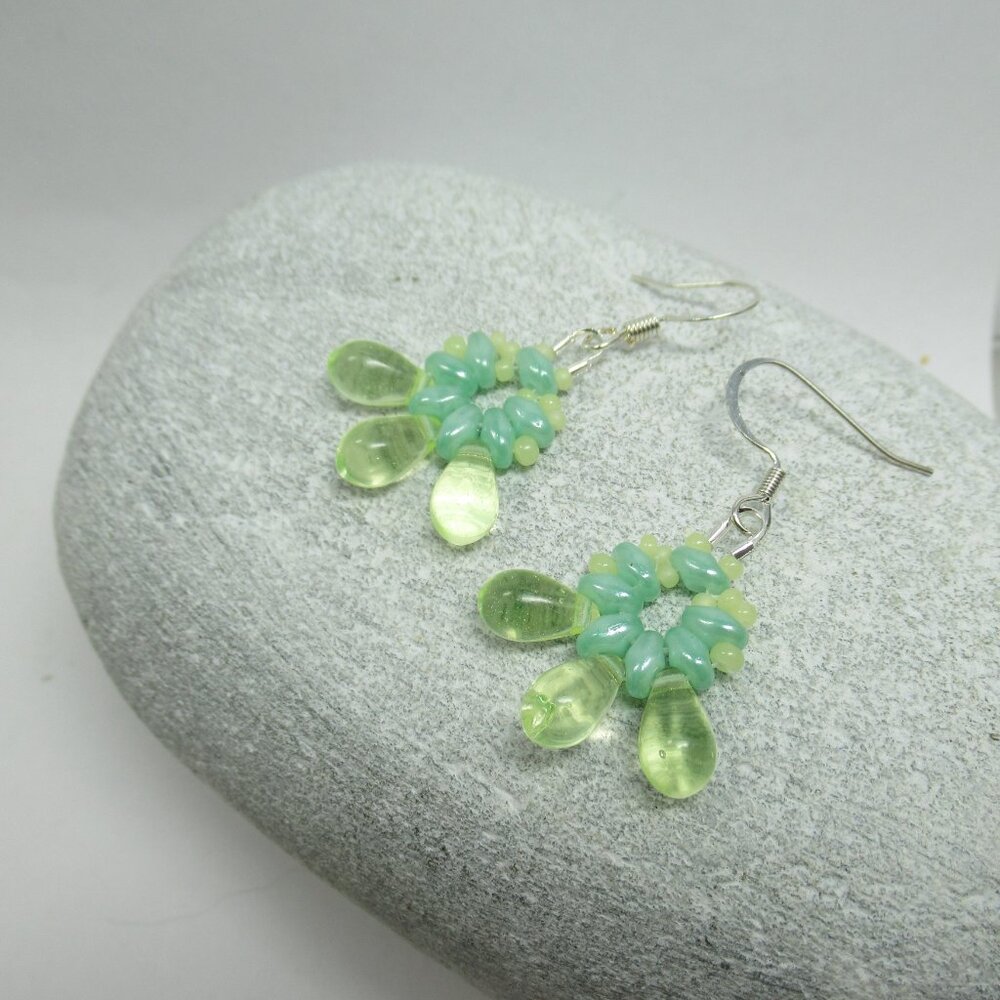 Handmade Uranium glass drop bead earrings - Picture 5 of 10
